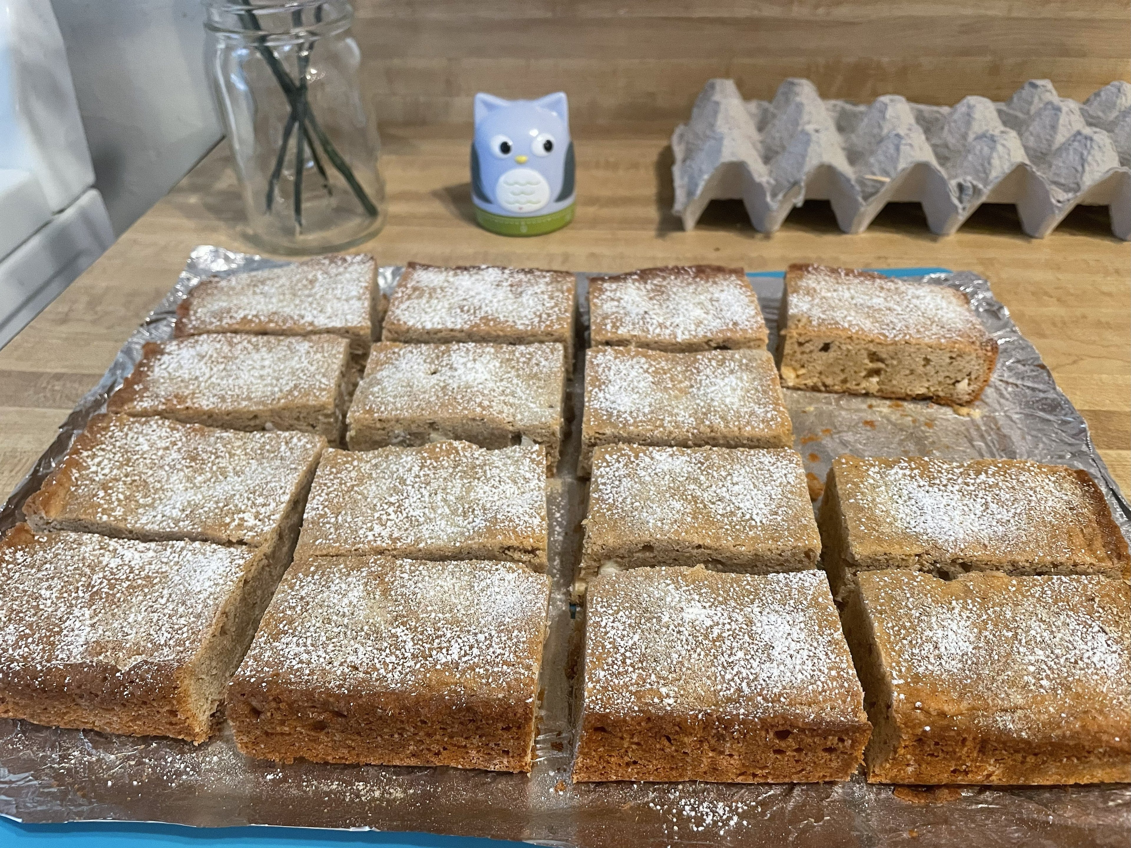 White Chocolate Blondies (16)