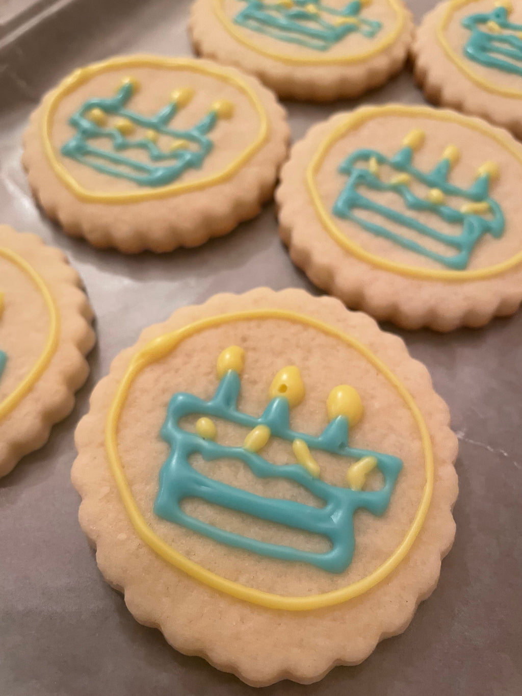 Iced Sugar Cookies (20 - 25)