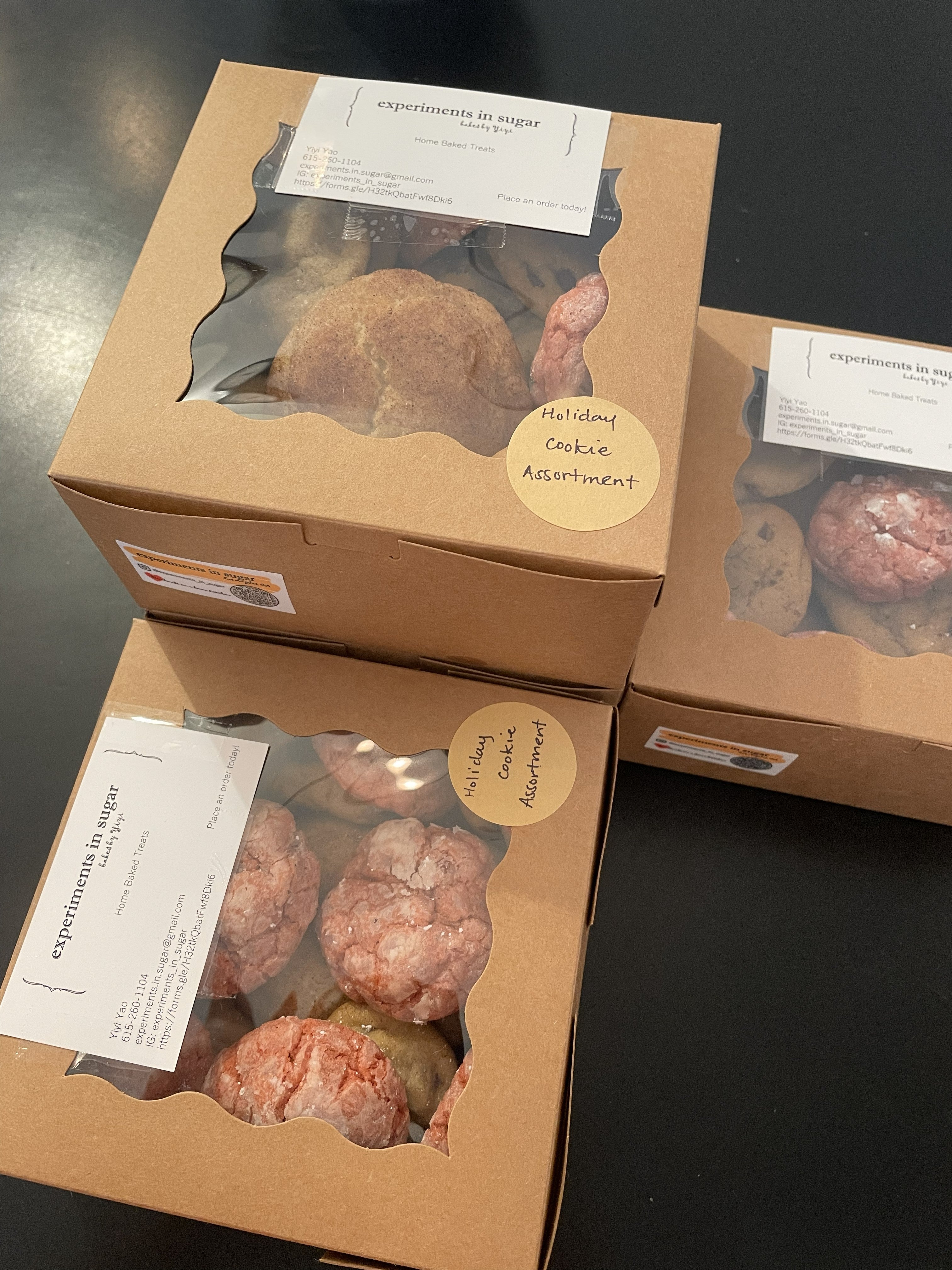 Holiday Cookie Sampler Box (20 - 25 cookies)