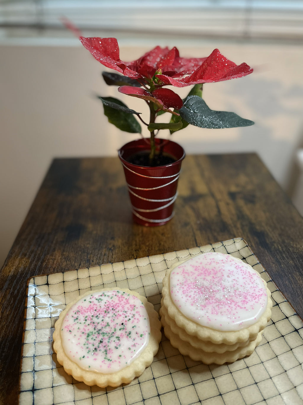 Iced Sugar Cookies (20 - 25)